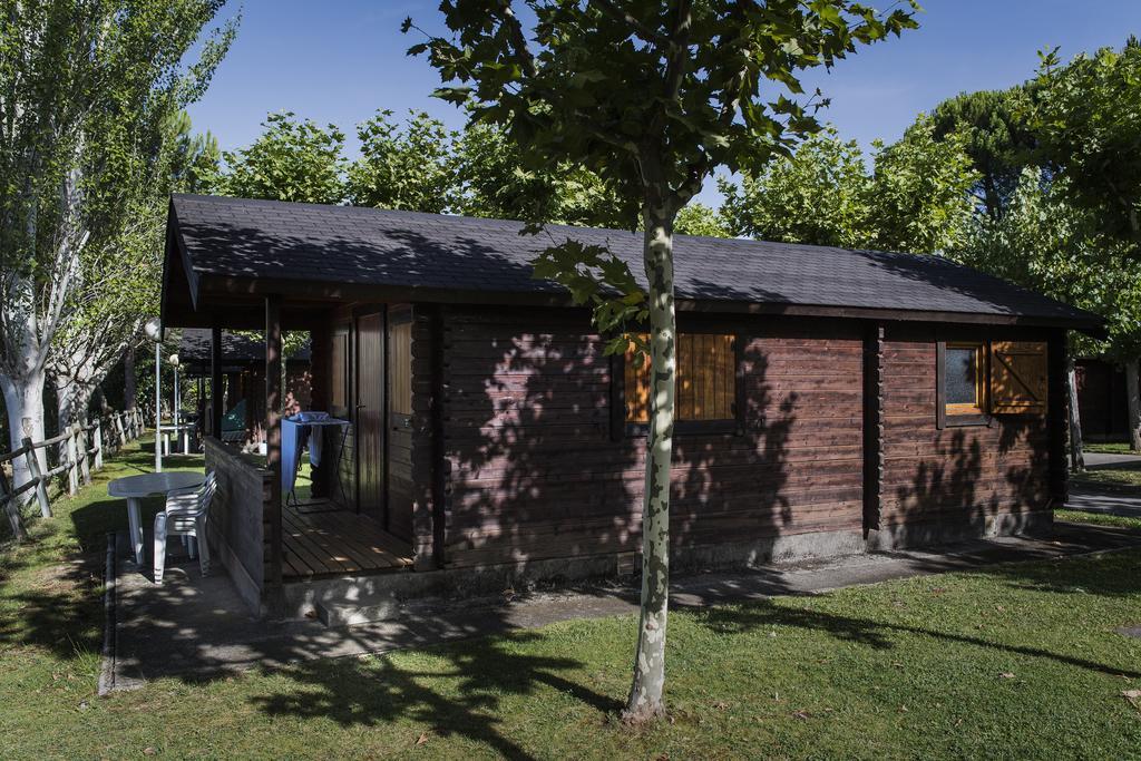 Camping & Bungalows Ligueerre De Cinca Luaran gambar