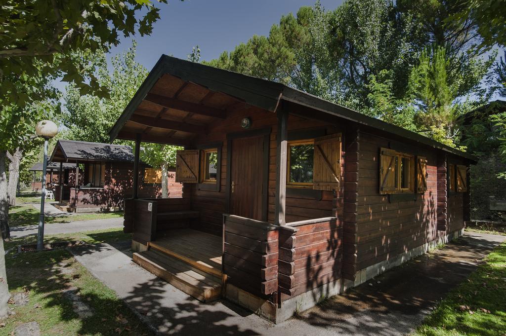 Camping & Bungalows Ligueerre De Cinca Luaran gambar